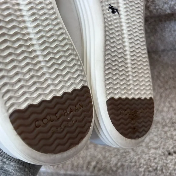 Cole Haan Grand Crosscourt II Leather Sneaker. Classic. Preppy. Office. 10.5 - Picture 8 of 15